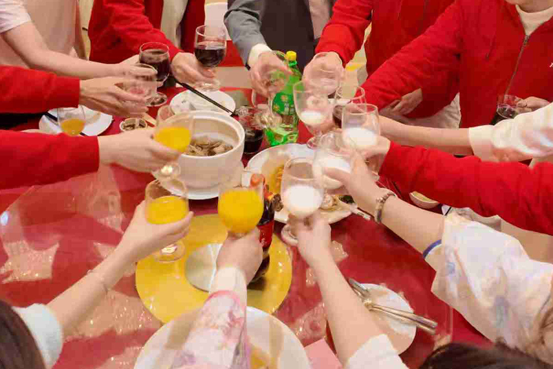 Последние блоги о компании Основные моменты ежегодного собрания Joydenta - 26 декабря 2025 г.